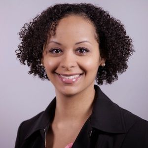 Meet your Posher, Latisha